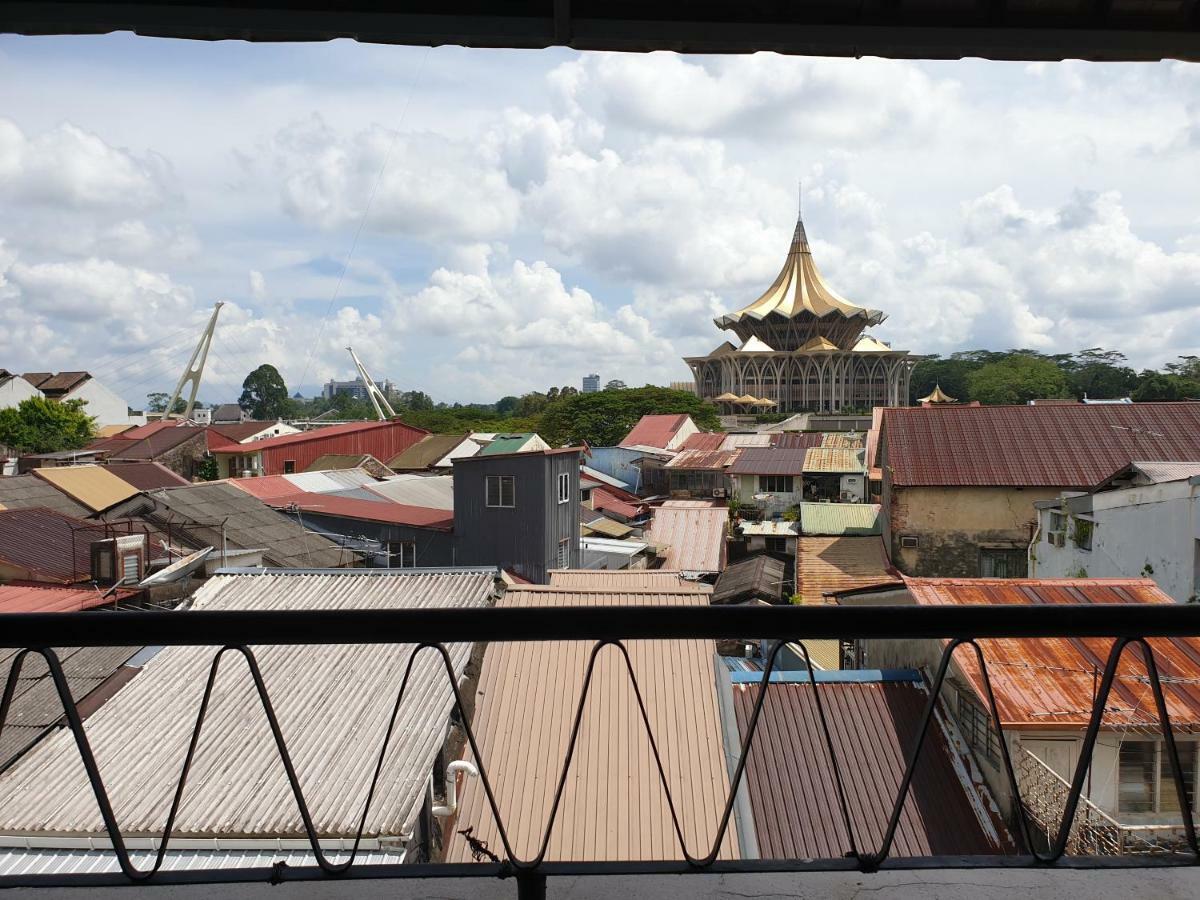 A Pousada Hornbill'S Nest Kuching Exterior foto
