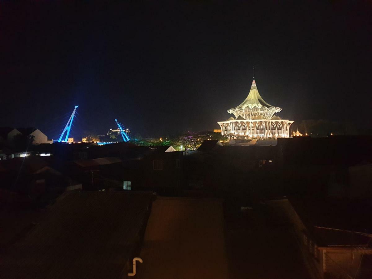 A Pousada Hornbill'S Nest Kuching Exterior foto
